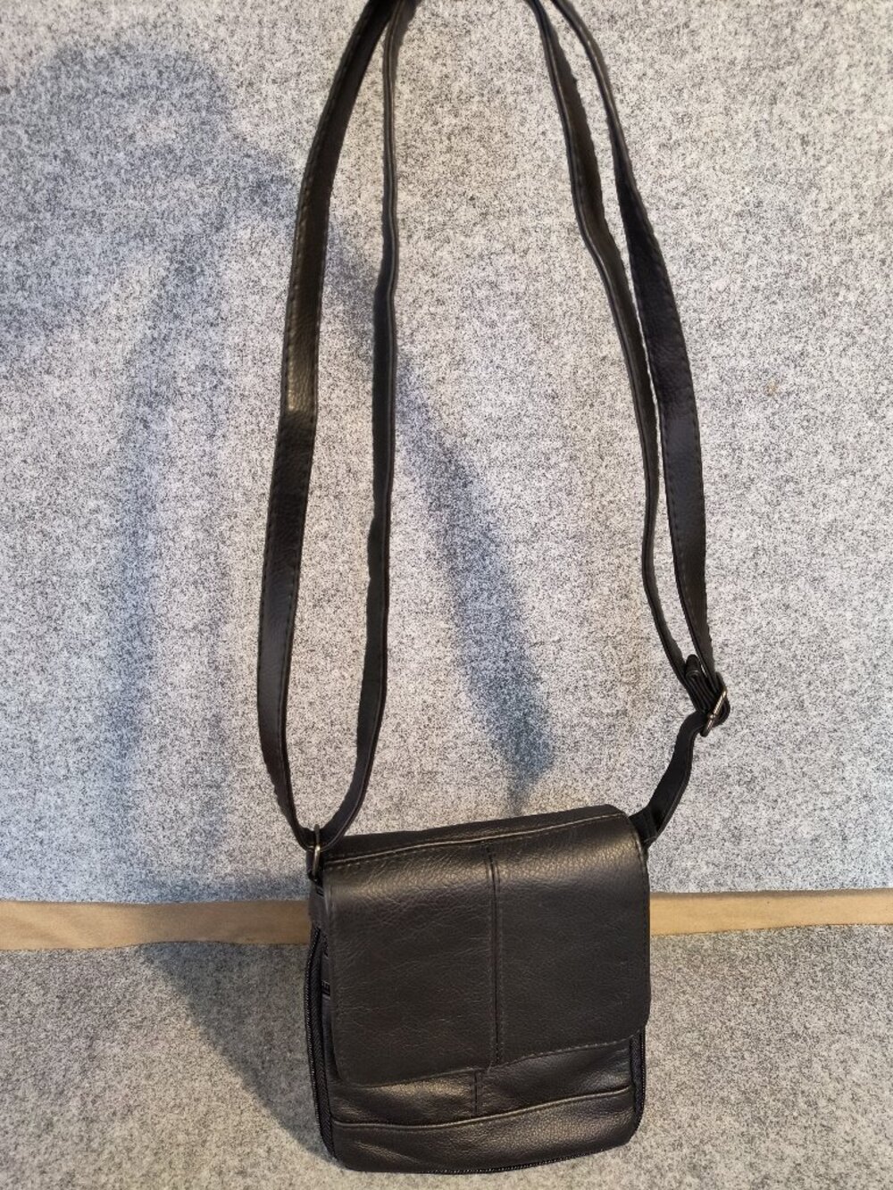 Black Leather Organizer Crossbody Bag Multi Pocket Travel Purse Adjustable